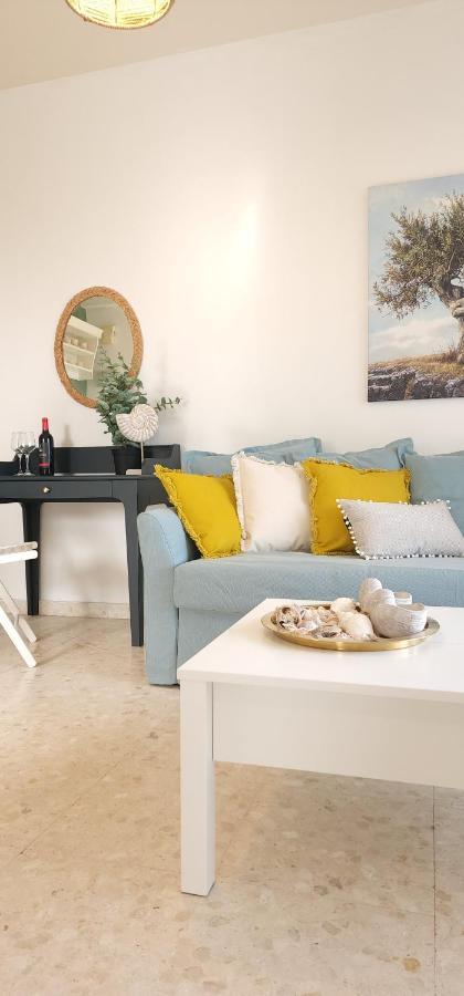 Capri Sea View One Bedroom Larnaka Exterior foto
